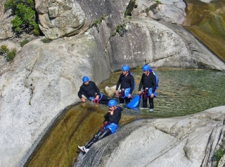  Barranquismo en familia o con amigos 